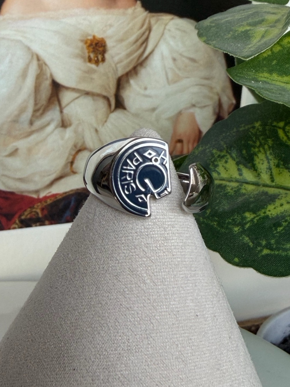 HERMES Carrousel Ring in Navy Enamel and Palladium Plating - Picture 4 of 6